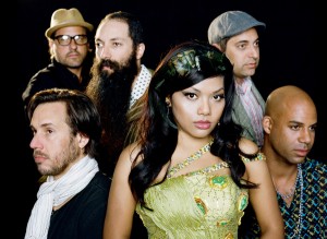 Dengue Fever _CannibalCourtshipGeneralPhoto2creditLaurenDukoffHi_1