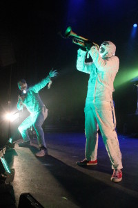 Here Come the Mummies (513) vg