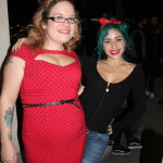 gurls (2) VG