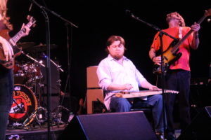 Butch and Freight train band (88) g
