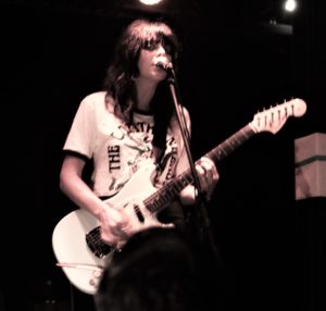 Coathangers (443) VG