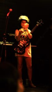 Coathangers (470) VG